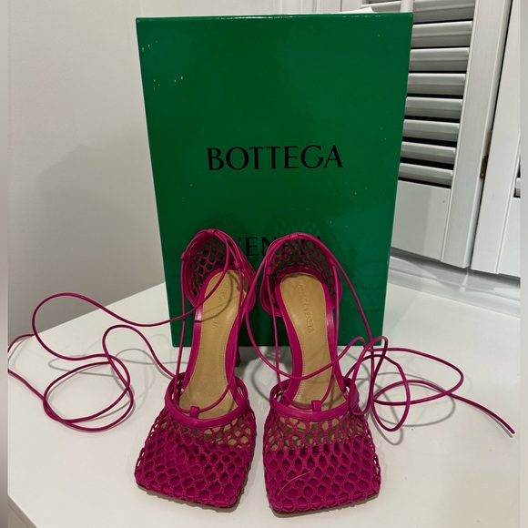 Brand New BOTTEGA VENETA Pink Hollyhock Stretch Web Lace-Up Heels Sandals 36.5 - Picture 2 of 9
